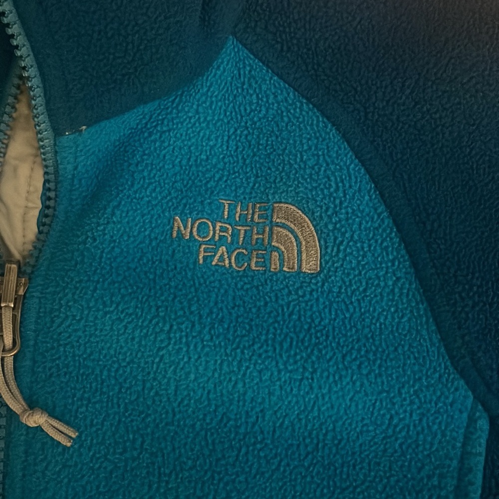 Blue North Face - Picture 3 of 9